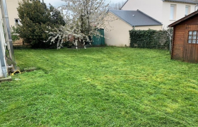 Tonte de pelouse à Bourges 